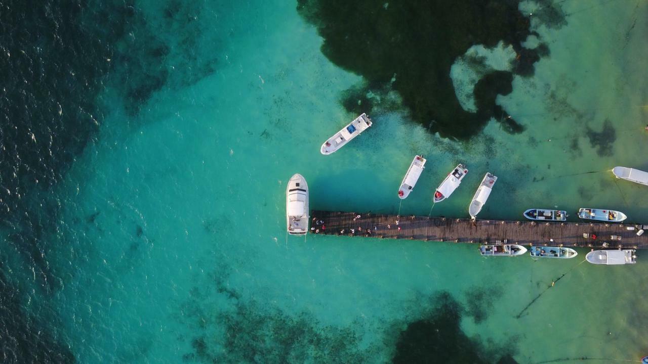 Hotel Puerto Corcho Puerto Morelos Buitenkant foto
